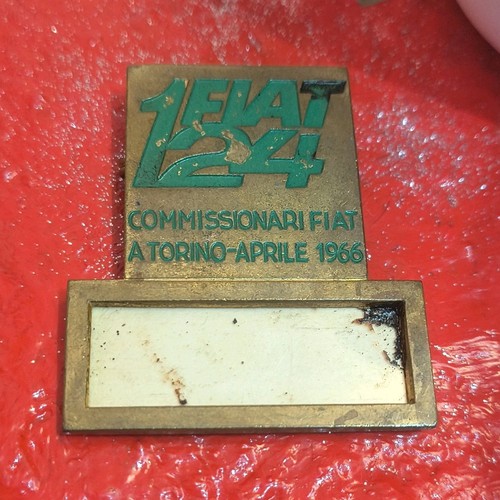 Fiat 124 spilla pin - fiat,